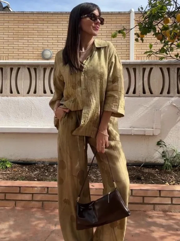 Casual Jacquard Shirt and Pants Set for Women Half Sleeve Button Shirt Wide Leg Pants Set for Women Summer Women Street Clothing Set 240819