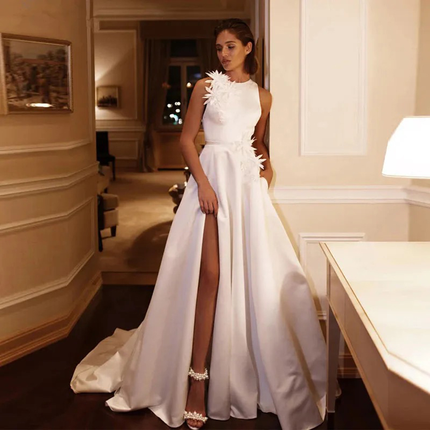 Beach Simle Plus Size A Line Wedding Dresses Split Pleats Sleeves Jewel Neck Satin Sweep Train Garden Country Style Bridal Dress Gowns Vestidos De Nov