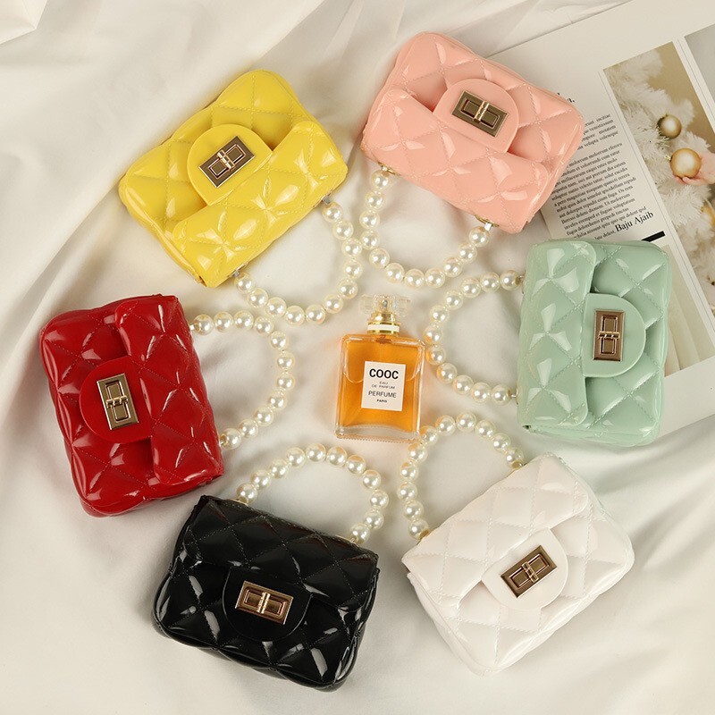 PVC Barbie Jelly Bag, Fashionable Versatile Mini Pearl Handbag, Stainproof and Easy to Wash Square Women's Bag