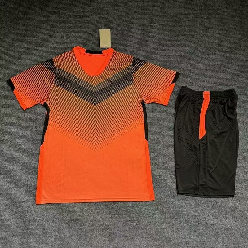Summer mens tracksuit tech set two-piece tracksuits sports fitness suits running shirts shorts quick-drying sportswear jogging soccer jersey basketbal