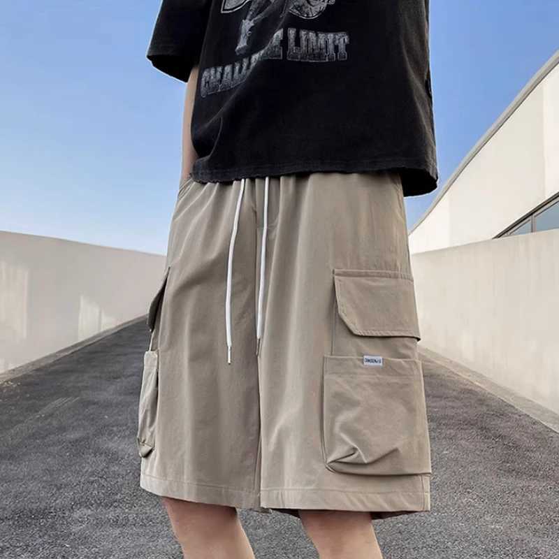 Workwear shorts mens summer Japanese fashion brand shorts mens oversized loose casual caprisXJ240817