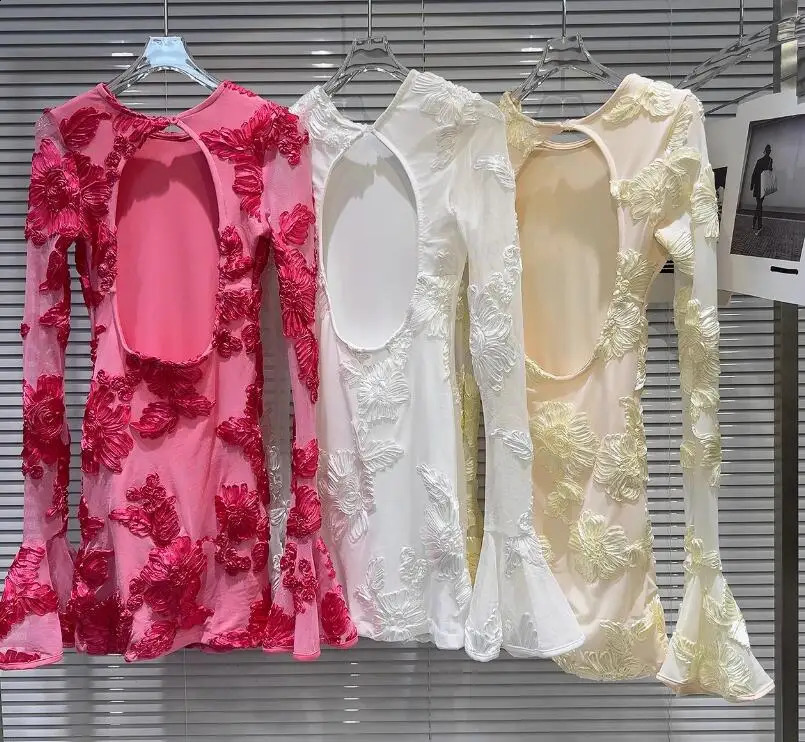 Getspring Women Dress Flare Sleeve Printing Embroidery Vintage Dresses Long Sleeves Backless Sexy Dresses Women 240819