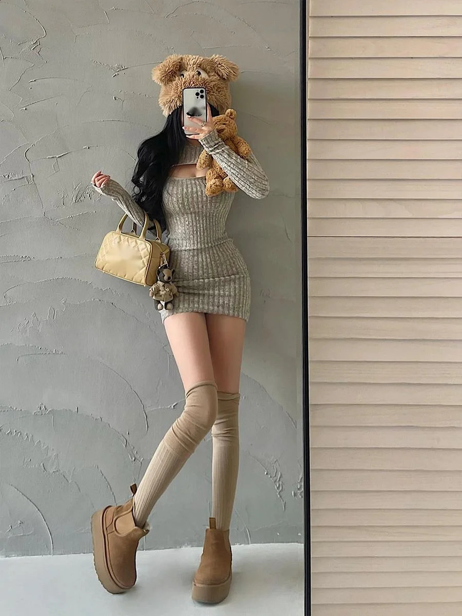 WOMENGAGA Sexy Hollow Zipper Tight Long Sleeved Sweater Knitted Dress Elegant Short Dress Fashion Sweet Kroean Women Top 1S4E 240819