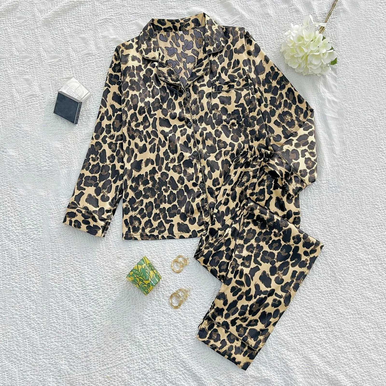 Womens Pajama Printed Set Long Sleeve Button Down Pajama Soft Set Womens PajamaW240719