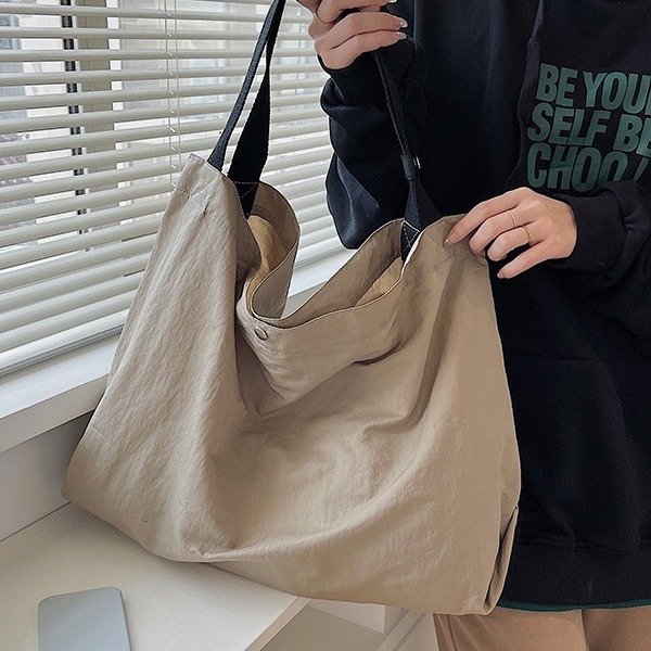Ins Nylon Shopping Capacity Lightweight Foldable Handheld Large Women's Versatile Casual Single Shoulder Tote Bag