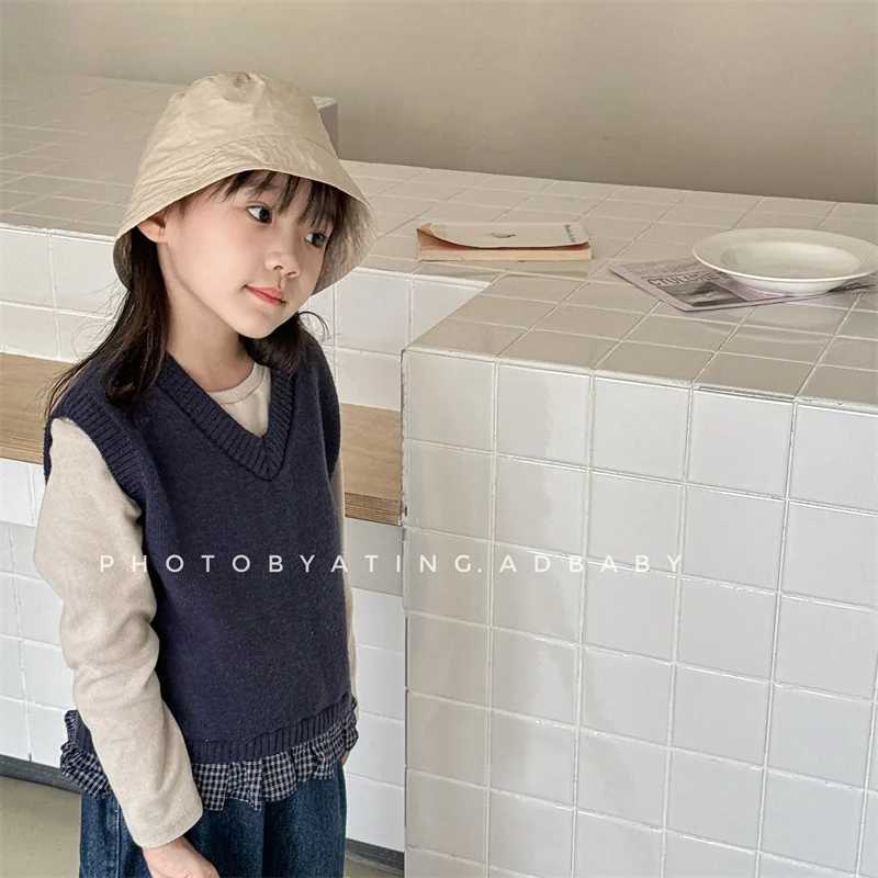 2024 Autumn New Children Sweater Vest Cotton Girls Solid Casual Knitwear Baby Knitted Sleeveless Coat Kids Toddler ClothesXJ240819