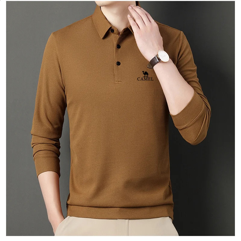 Mens Fashion Solid Long Sleeved Polo Shirt Autumn Breathable Comfortable Top Korean Version Mens lapel T-shirt Male Clothing 240820