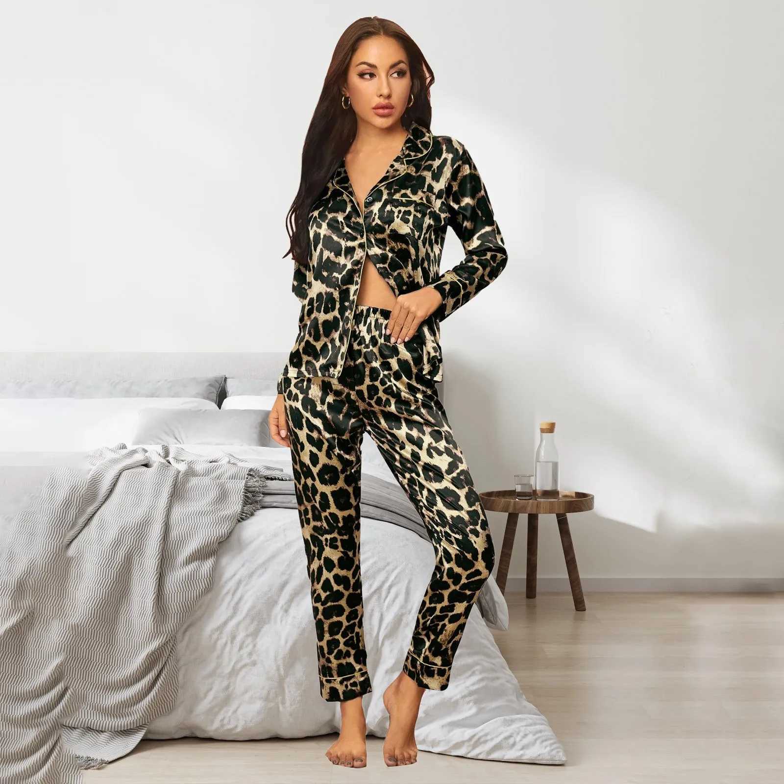 Womens Pajama Printed Set Long Sleeve Button Down Pajama Soft Set Womens PajamaW240719