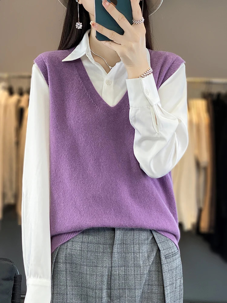 Womens wool vest Pullover Vneck solid color knitted simple and fashionable casual comfortable soft classic style 240819