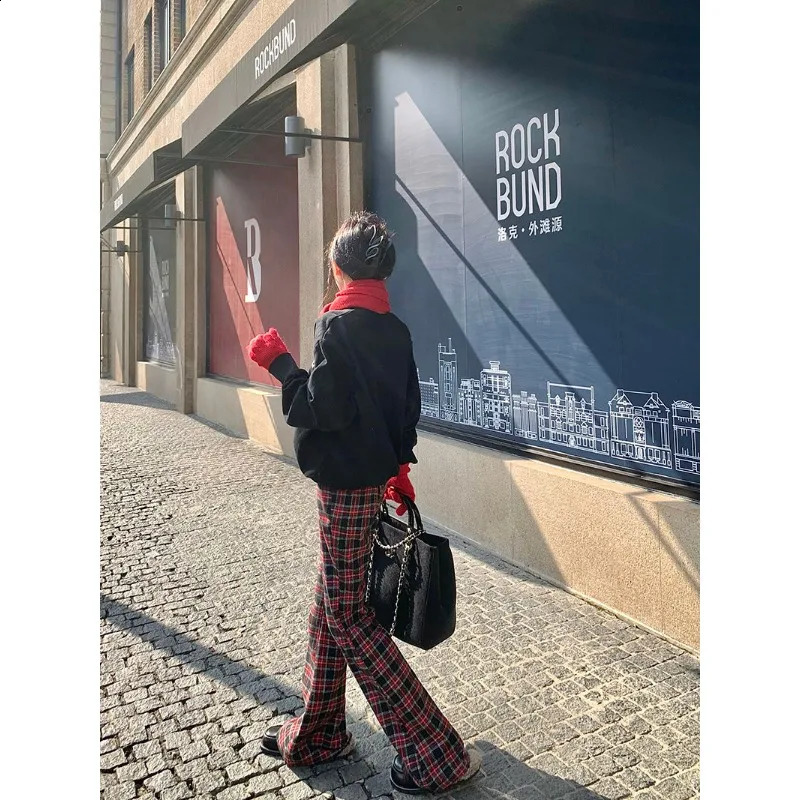 Deeptown Y2K Red Plaid Pants Women Korean Fashion Streetwear Wide Leg Flare Sweatpants Spring Oversize Harajuku Vintage Trousers 240819
