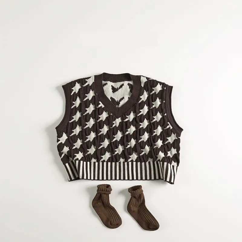 Autumn New Children Sleeveless V-neck Vest Toddler Baby Knitted Sweater Coat Cotton Boys Girls Casual Knitwear Kids ClothesXJ240819