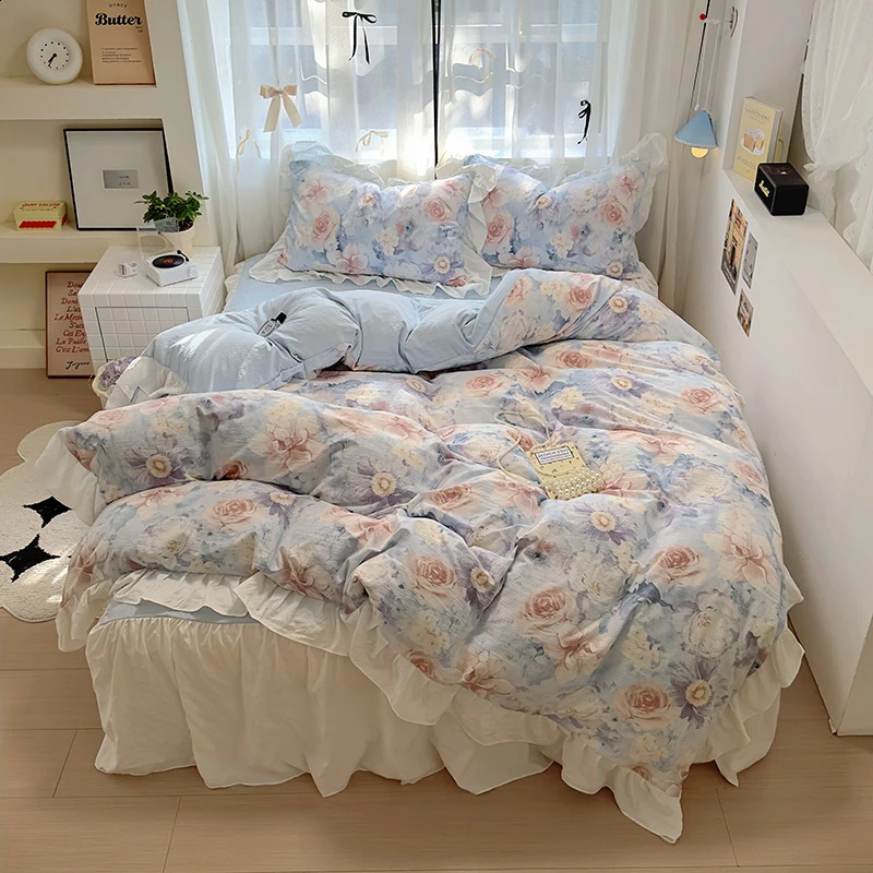 French Romantic Style Bedding Set Princess Skin Friendly And Comfortable Quilt Cover Lace Washed Cotton Printed Duvet Cover Set 240819