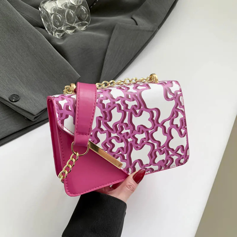 2024 Fashion Style Square Shoulder Bag Chain Strap Crossbody Bags For Women Daily Used Ladies Handbags And Purses 240820ZYl