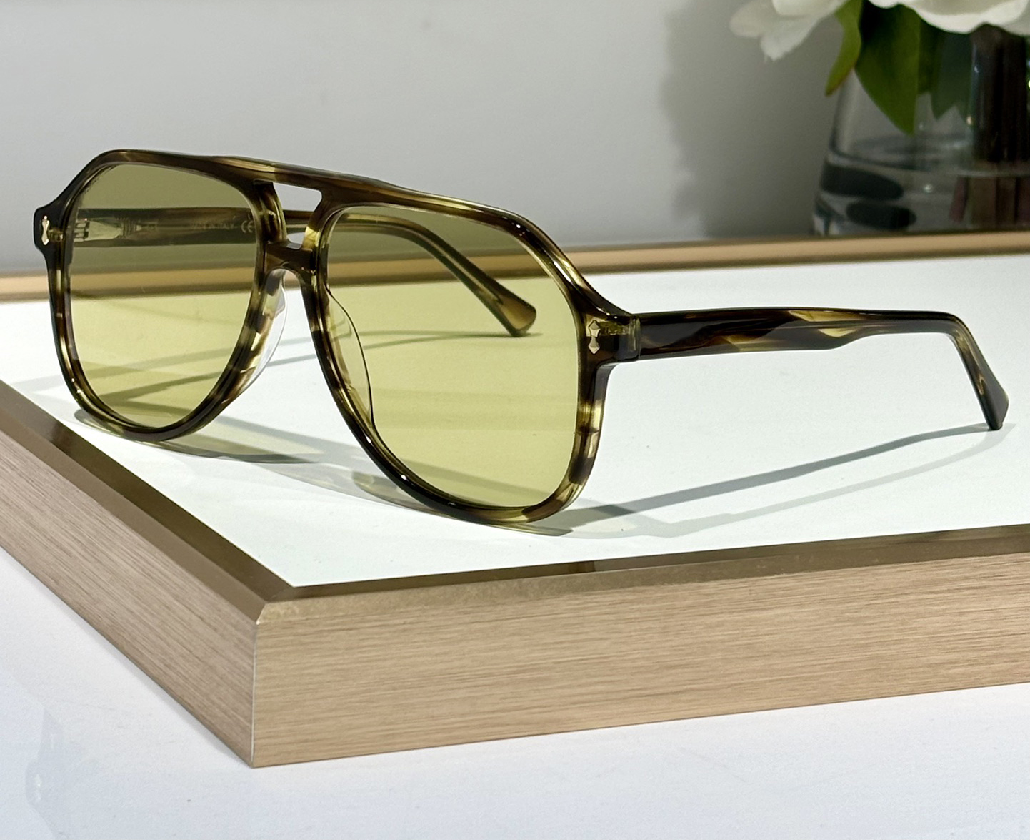 Havana Green Pilot Sunglasses for Men Women Stylish Glasses Designer Sunglasses Summer Sunnies UV400 Eye Protection with Case