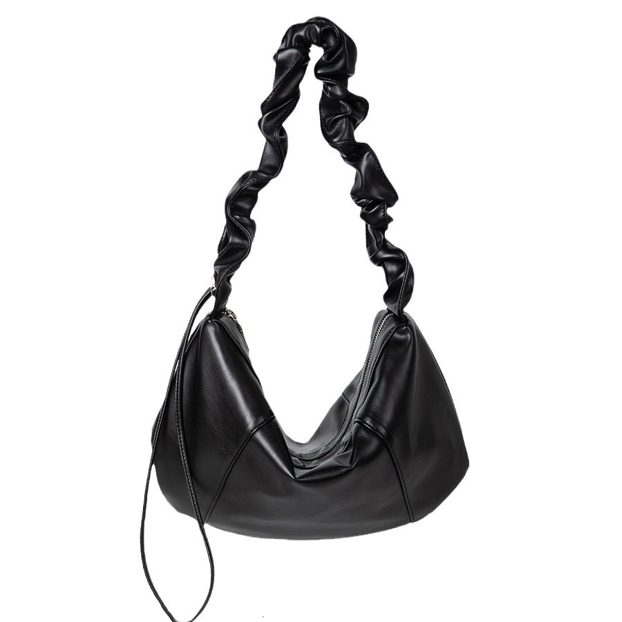 Wrinkled shoulder strap soft leather commuting female students, fashionable large capacity crossbody bag for women, versatile summer style