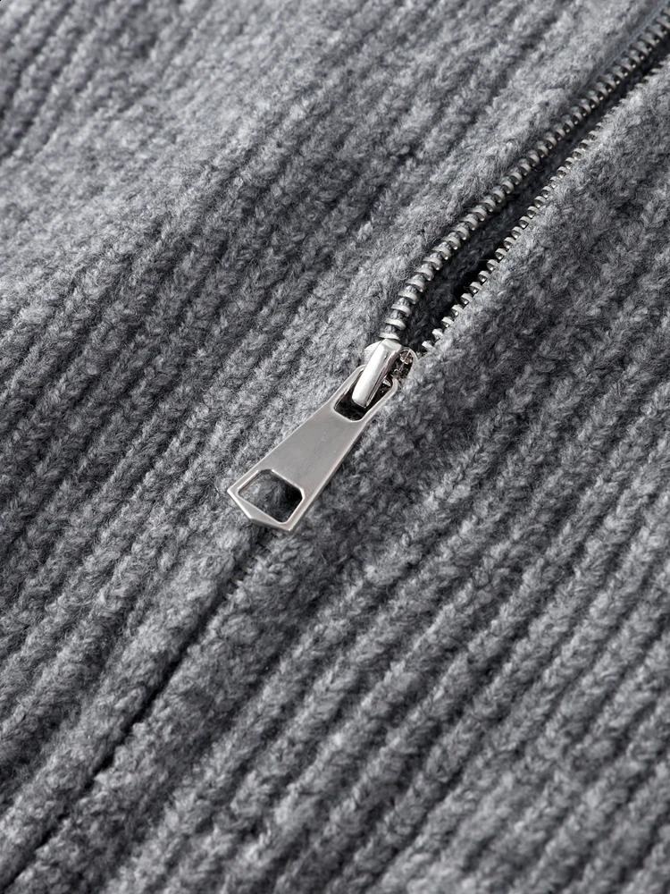 Fashion Gray Zipper Knitted Sweater For Women Spring Autumn Long Sleeve Knit Bomber Jacket Female Street Warm Lady Chic Top 240819