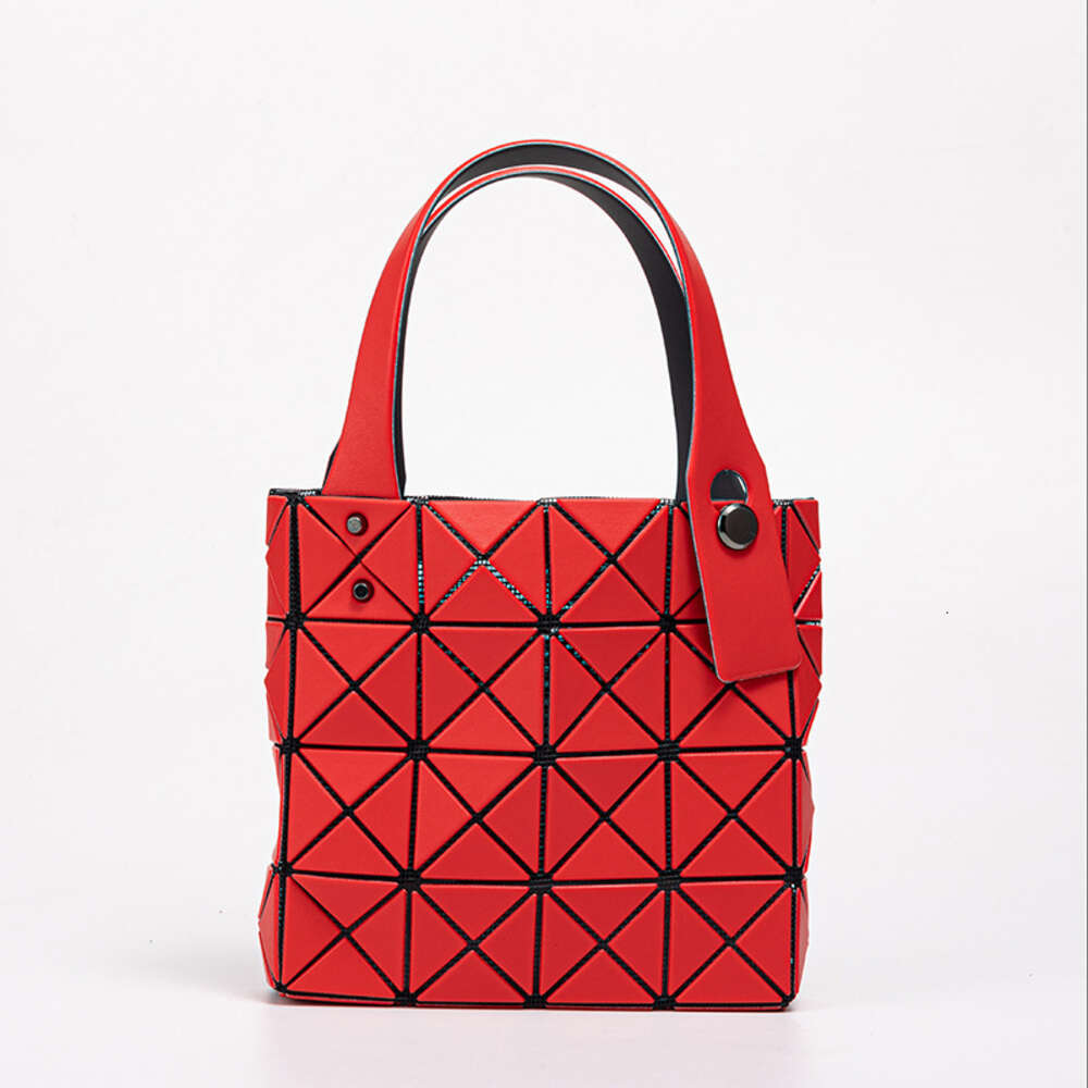 2024 new diamond grid women's niche high-end handbag with large capacity small square box tote bag