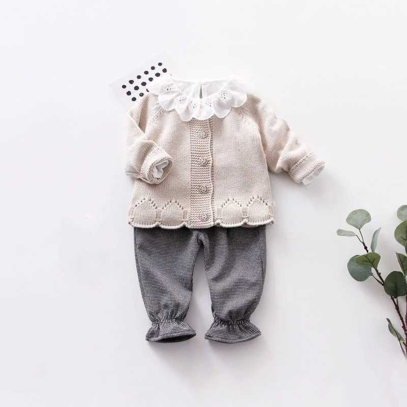 Beiges Childrens Sweater Cardigans Fashion Girls Knitted Crewneck Coat Spring Autumn Baby Long Sleeve Top Casual ClothingXJ240819