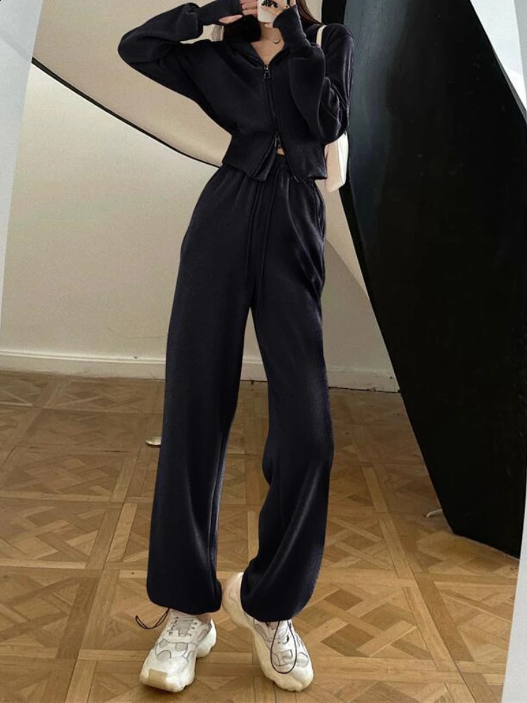 Korean Style Fashion Casual Female Tracksuit Women Two Piece Set Solid Color Hooded Zipper Short Cardigan and Sweat Pants Set 240820