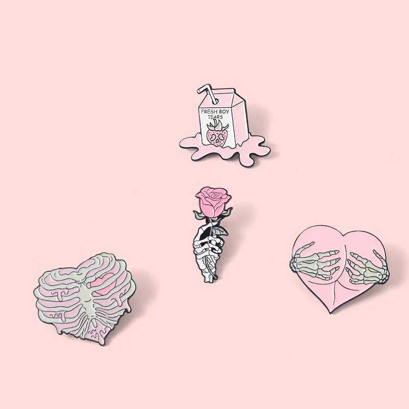 Flower Skeleton Chest Rib Cage Rose Heart Embrace Milk Punk Skull Custom Enamel Collar Badge Gothic Jewelry Party Gift W240815