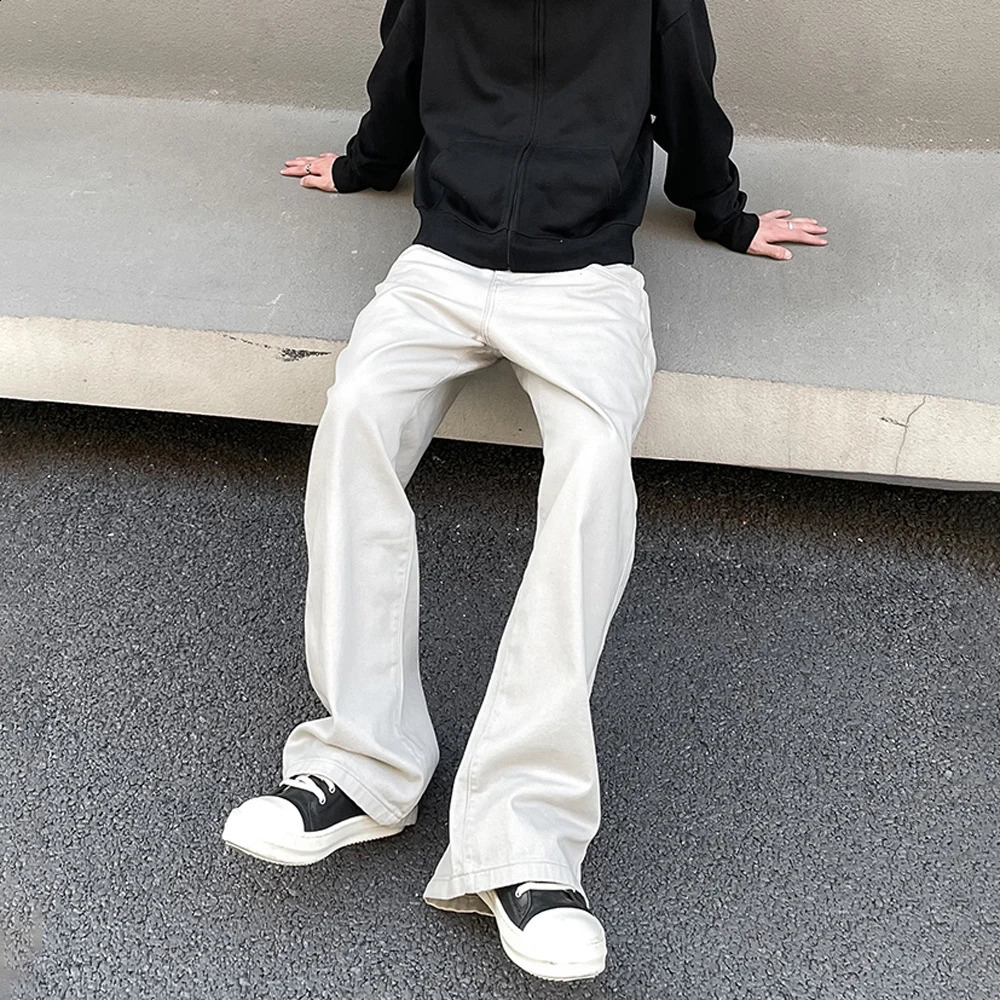 Bright White Casual Jeans Men Streetwear Y2k Straight-leg Vintage Simple Autumn Casual Fashion Winter Solid Street Denim Pants 240819