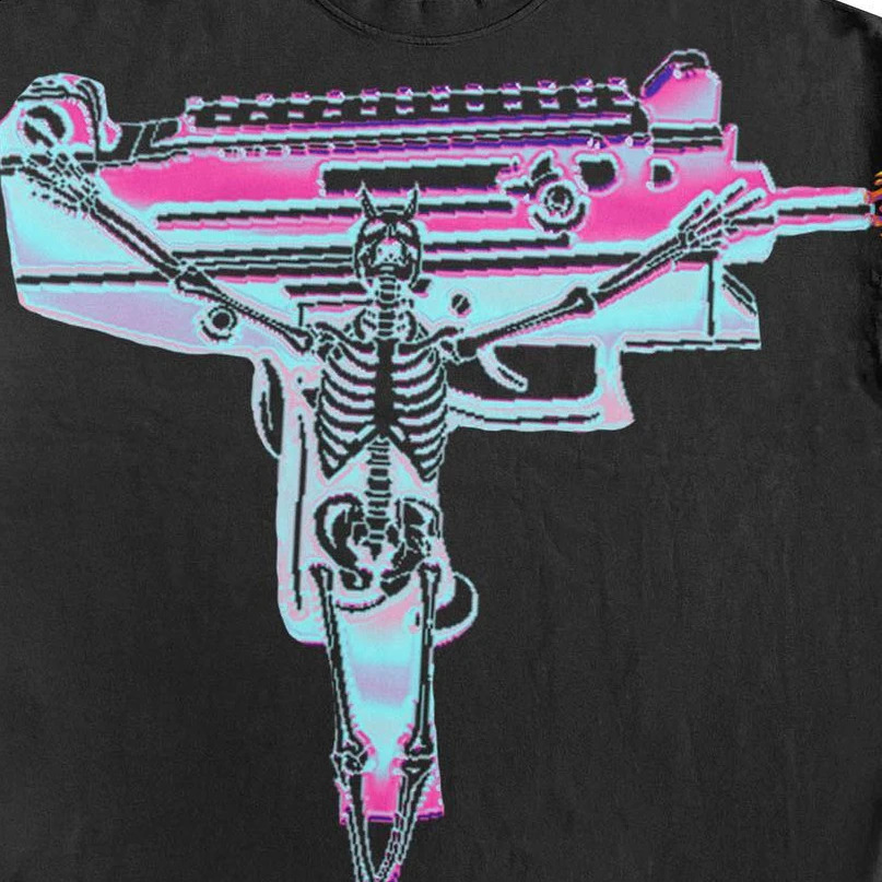 American Retro UZI skull Print T shirt Womens ins Loose Street men Dopamine Tops summer vintage gothic y2k clothes 240819
