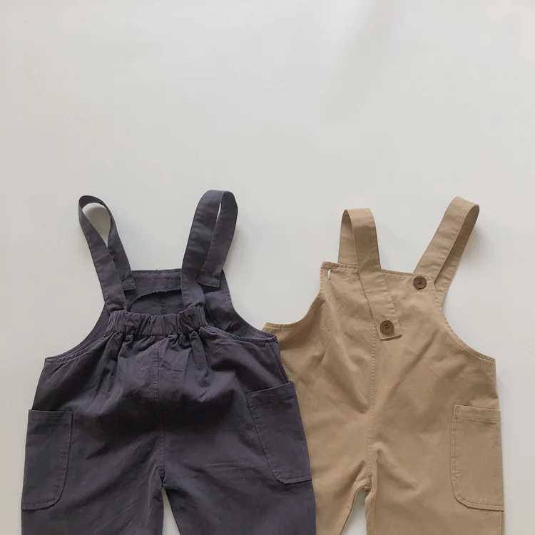 Autumn Korea 2024 childrens baby pants covered with pure cotton pockets hanging pants fully matched loose childrens pants W240806