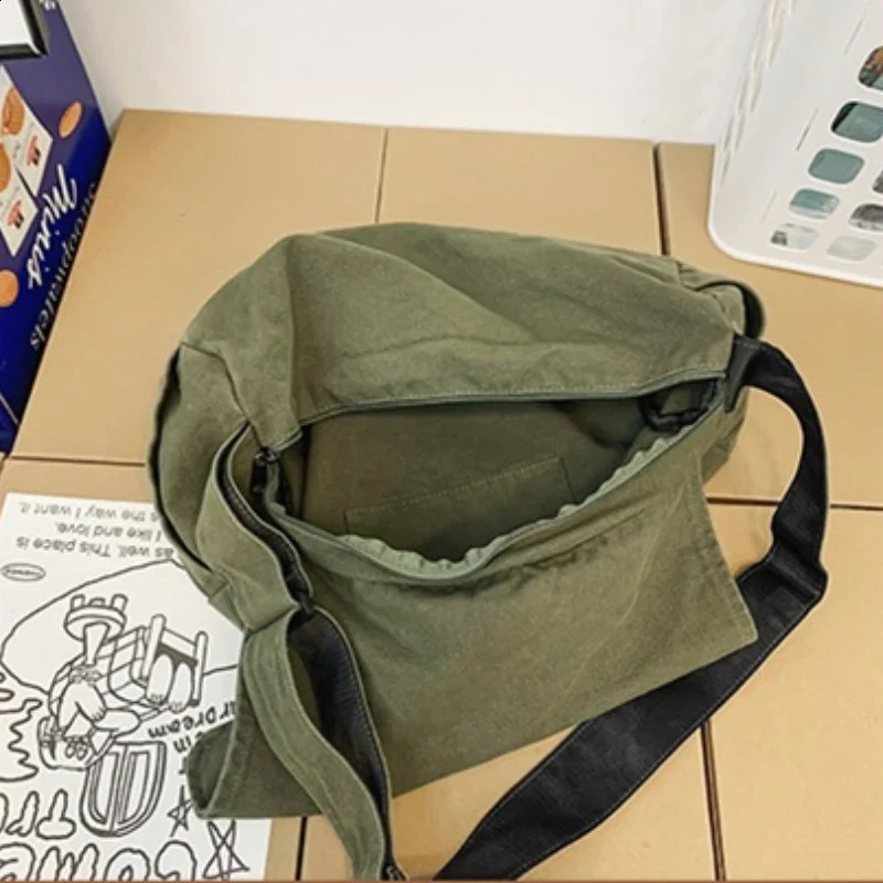 Large Capacity Canvas Womens Messenger Bag Vintage Handbag Canvas Shoulder Tote Bags Casual Handbag Crossbody Handbags 240819