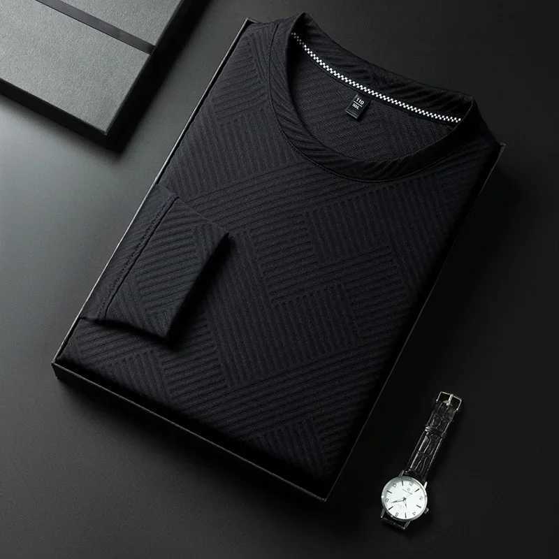 Spring and Autumn Mens Casual Jacquard Long sleeved Round Neck T-shirt Fashion TopXJ240819