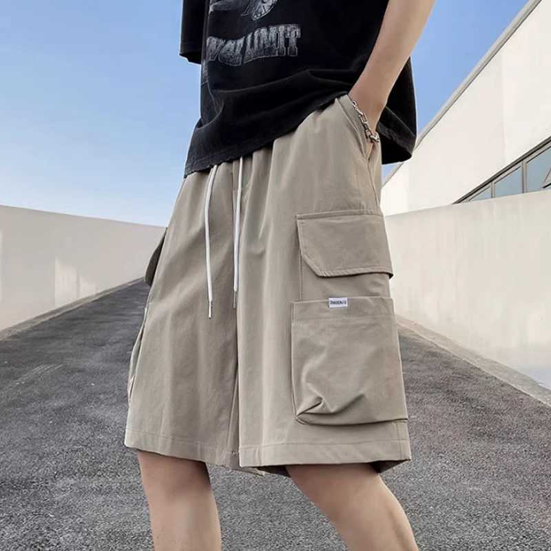Workwear shorts mens summer Japanese fashion brand shorts mens oversized loose casual caprisXJ240817