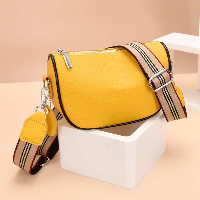 Top layer cowhide saddle for women's new trendy versatile leather with wide shoulder straps and crossbody bag