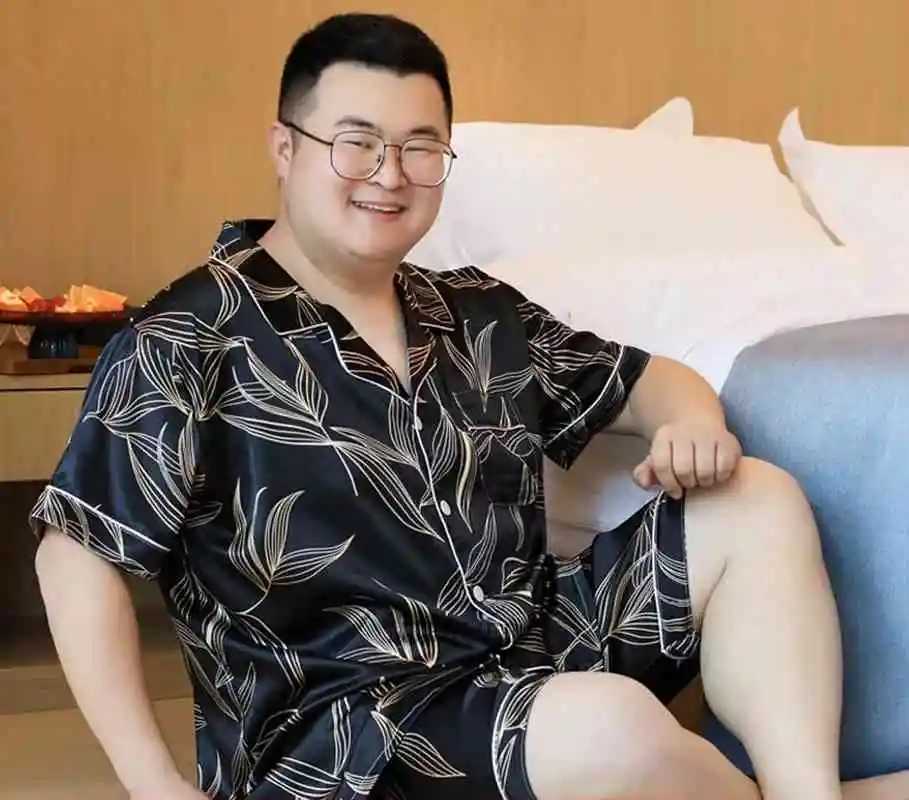 New Summer Mens Ice Silk Pajamas 6XL 7XL Striped Dot Short Sleeve Pajama Set ComfortableW240719