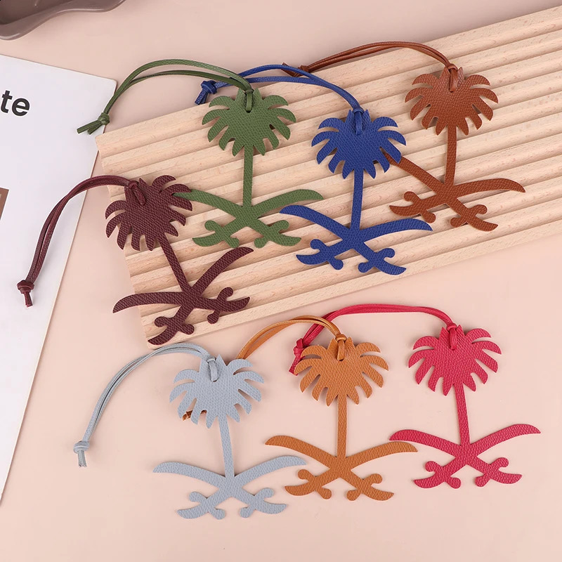 Natural Leather Saudi Arabia Map Date Palm Tree Keychain Womens Backpack Pendant Bag Charm 240820