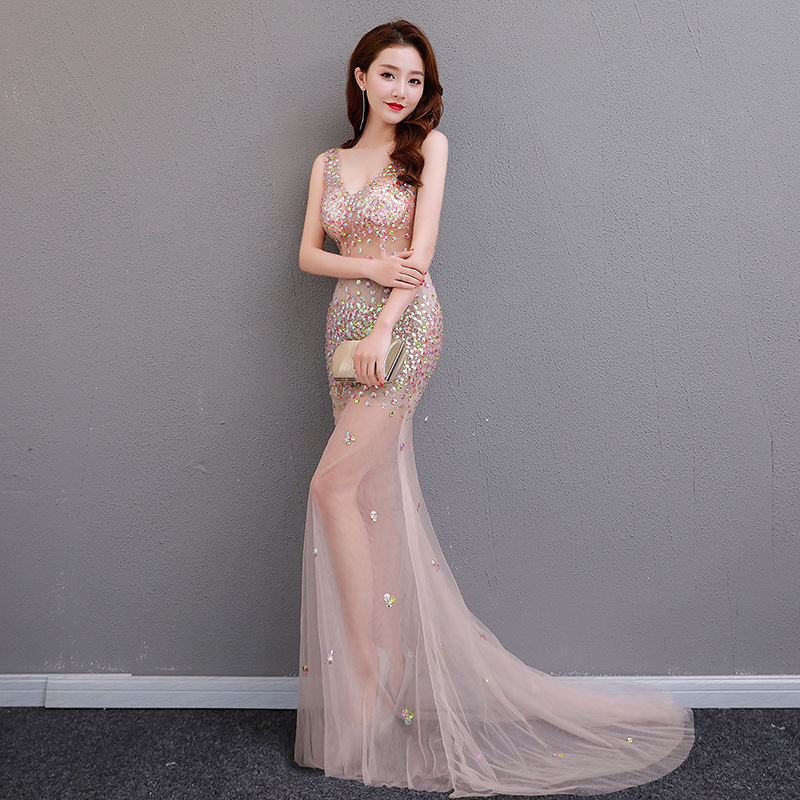 Illuiosn Sexy Champagne Prom Dresses V Neck Crystal Beads Evening Party Gowns Birthday Style Club Night New Arrival Robe De Soriee Customed