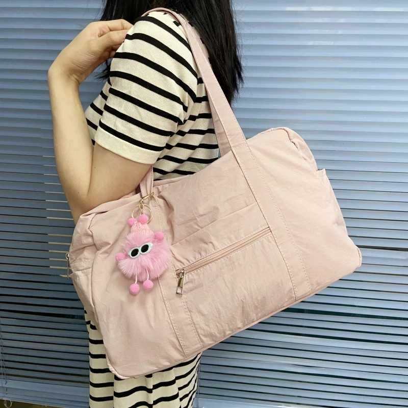 New High Capacity Travel Bag Portable Lightweight Casual Shoulder Bag Womens Class Commuting Sports Yoga Tote Bag CL240820