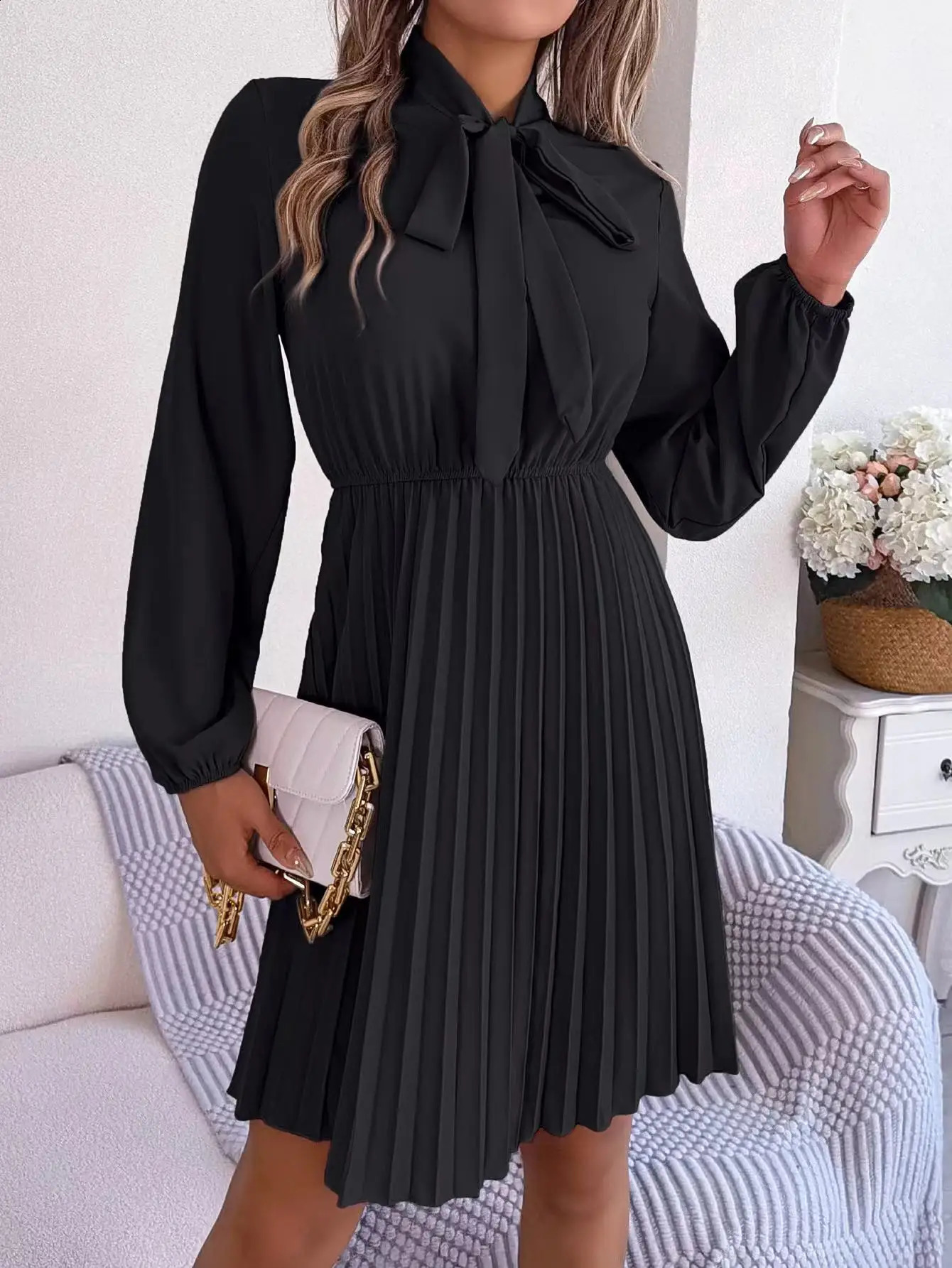 Womens Dresses in Spring Summer Autumn Winter Fashion Pure Color Lace Up Long Sleeve Elastic Waist Party Pleated 240819