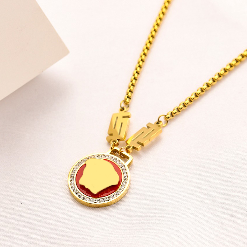 Letter Designer Pendant Necklaces Chain Famous Gold Plated Geometry Crystal Pearl Rhinestone Sweater Necklace Women Party Jewelry Accessories