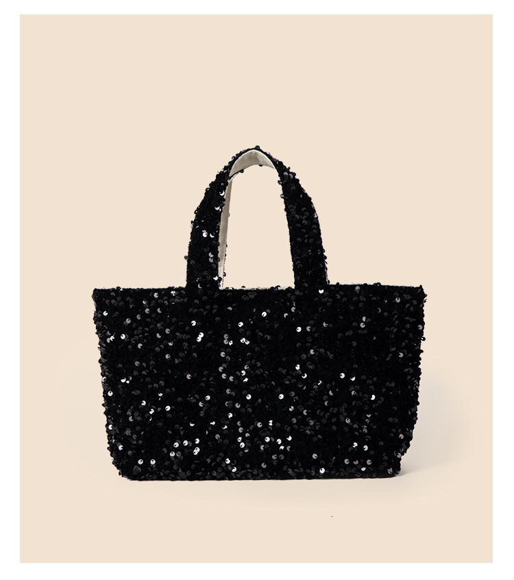 High appearance and large capacity summer wrist for women with high-end feel, sequins, niche fashion, commuting style, underarm tote bag
