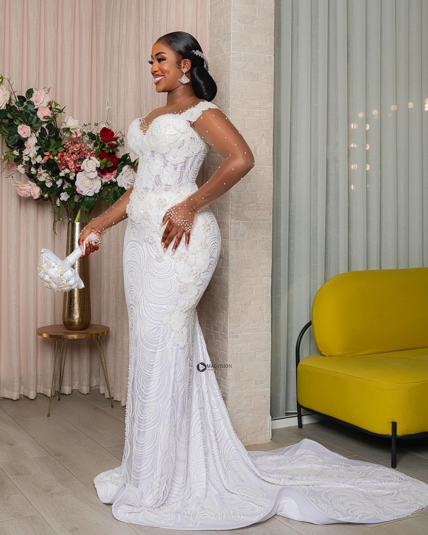 African Aso Ebi 2024 White Mermaid Wedding Dress Floral Lace Full Sleeves Pearls Vintage Elegant Bridal Gowns Dresses ZJ207
