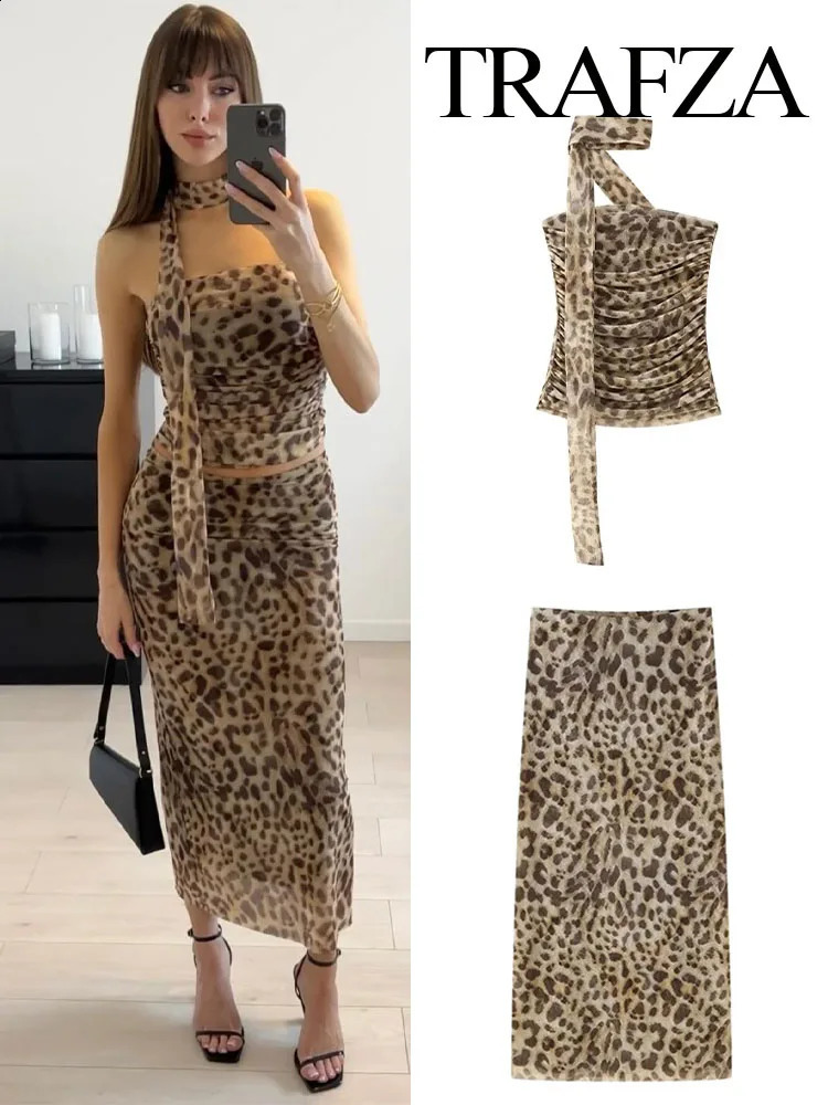 TRAFZA Vintage Skirt Set For Women 2024 Spring Leopard Print Causal Suit High Waist A-Line SkirtHalterneck Off-Shoulder Tube 240813