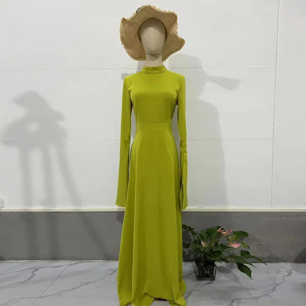 Eid Muslim Party Dress for Women Split Butterfly Sleeve Abaya Morocco Ramadan Slim Fit Vestidos Largo Dubai Arab Long Robe 240819