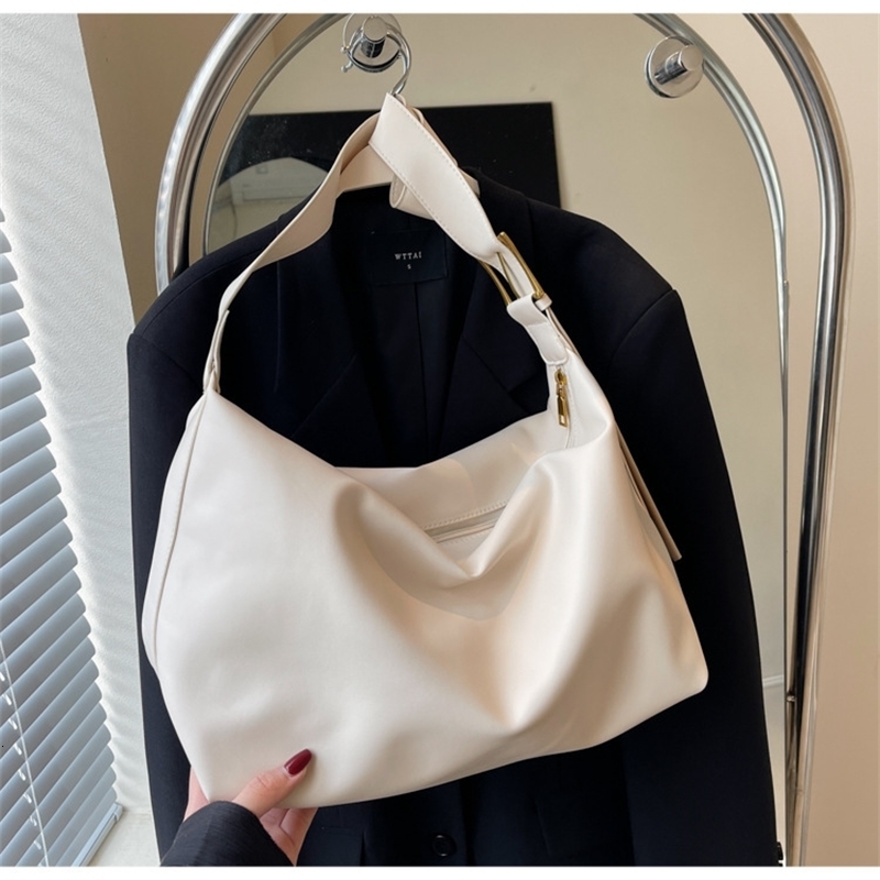 Casual Large Capacity Shoulder Crossbody Bags Fashion Shopper Vintage Pillow n PU Leather Boston Handbag For y240819