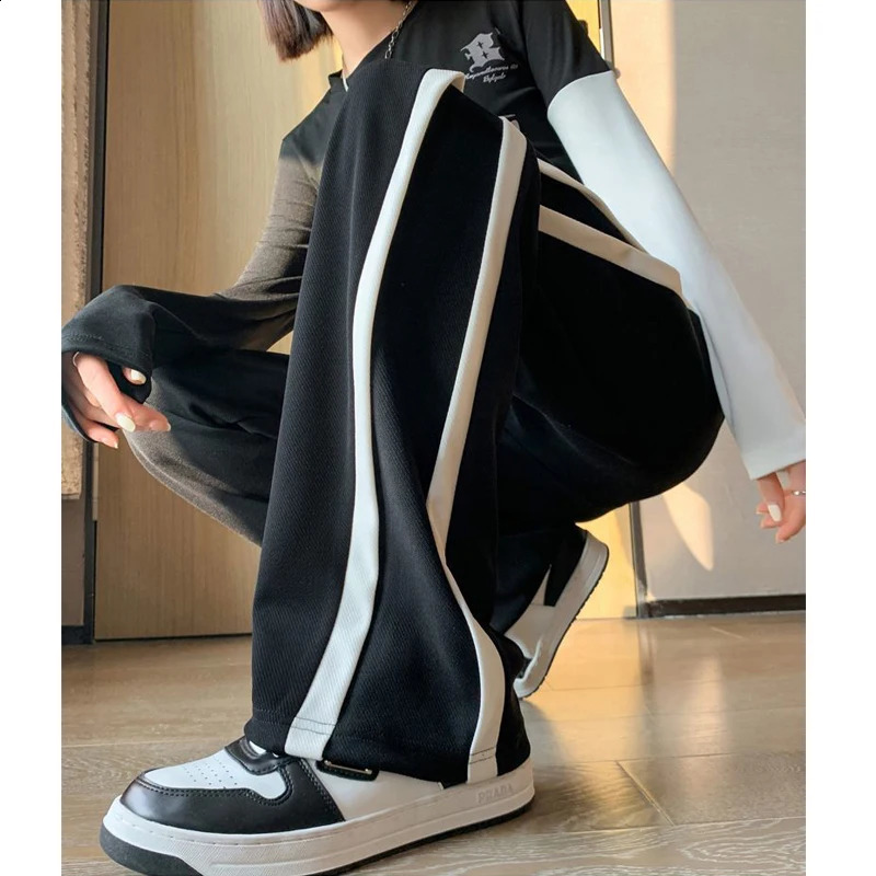 Women Trendy Casual Streetwear Harajuku Y2K Wide Leg Pants Korean Striped Pockets Straight Sweatpants High Waist Pantalones Z260314
