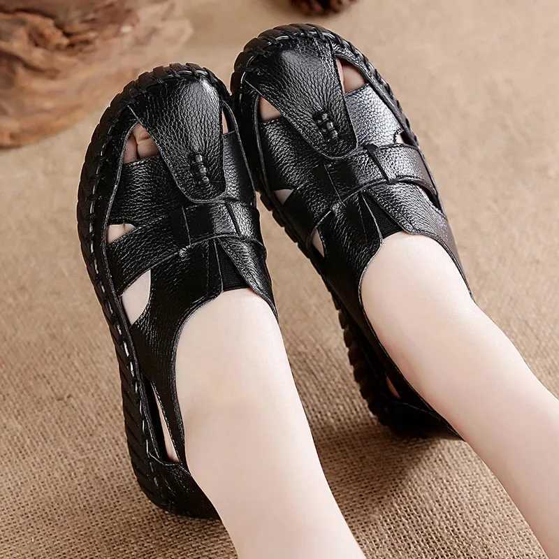 Women Casual Summer Ladies Soft Beach Sandals Walking Shoes Outdoor Comfort Classic Genuine Leather Woman Sandals Big Size 43 CL240806