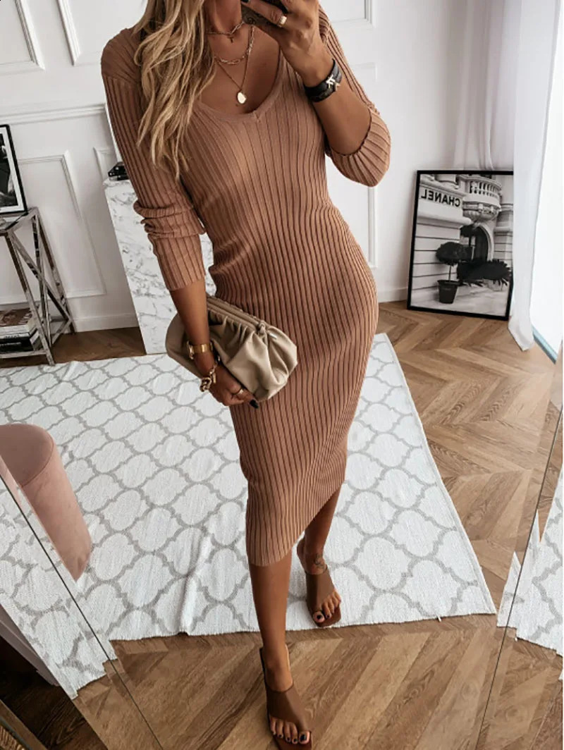 Women Ribbed Knit Long Sleeve Maxi Dress Slim Fit Solid Color Bodycon Pencil Long Dress Casual Fall Winter Clothes 240819