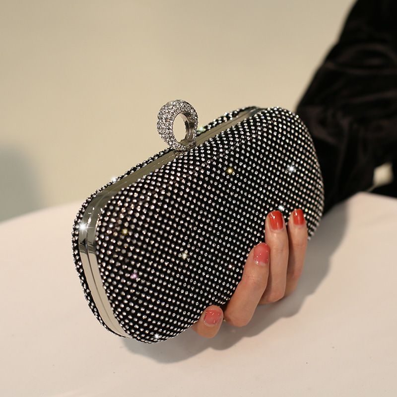 2024 New Dinner Water Diamond Celebrity Dress Evening Temperament Women's Handheld Bag
