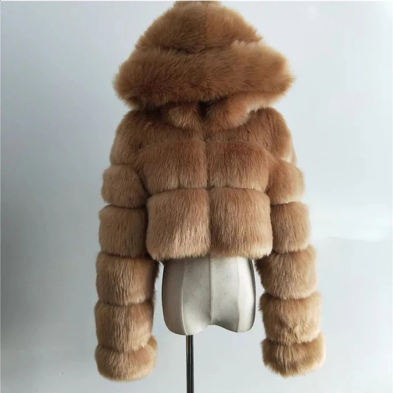 High Quality Furry Cropped Faux Coats and Jackets Women Fluffy Top Coat With Hooded Winter Fur Jacket Manteau Femme 240820