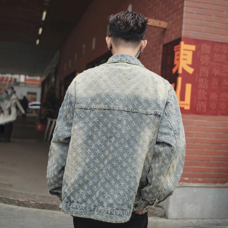 2024 Street beat highend mens loose denim jacket personalized jacquard pattern do old heavy 240819