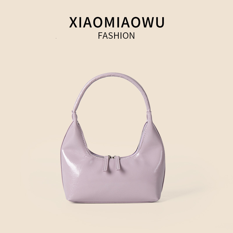 Fresh candy colored PU summer crescent for girls with a high-end feel, shiny glossy leather versatile, niche silver underarm bag