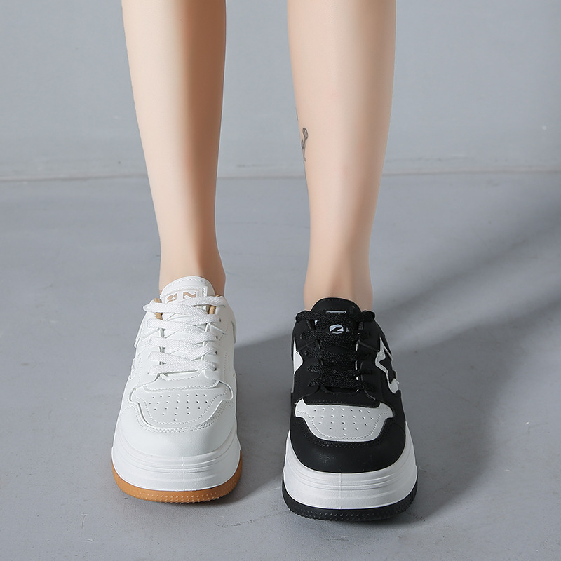 Ddmysports Thick Soled Board For Women S Spring And Autumn New Korean Version Breathable Round Toe Tied Sponge Cake Casual Sports Shoes Student White 